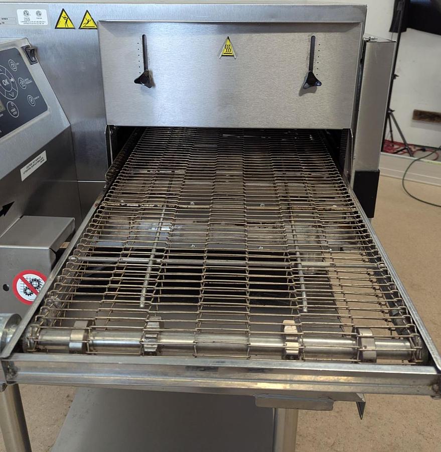 Used Moretti-Forni-T64EULV-Electric-Conveyor-Pizza-Oven-W-Stand