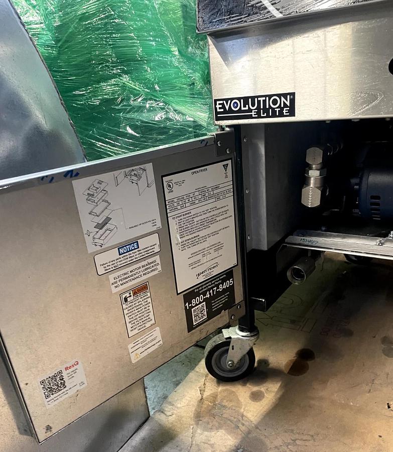 Used Henny Penny EEG242.0_NAT Evolution Elite® Open Fryer NAT GAS - near new condition