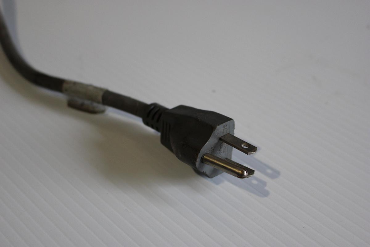 Used Sureshot AC20 Refrigerated Milk/Cream Liquid Dispenser - Used Great Condition 