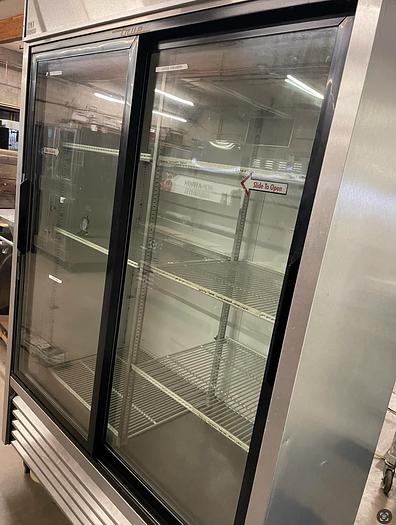Refurbished 2 Door Cooler | True | Model # TSD-47G