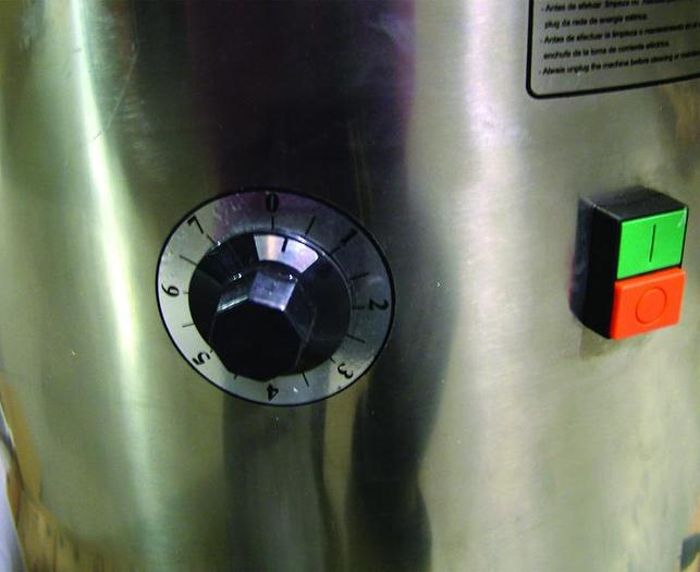 1-HP Heavy-duty Elite Potato Peeler with 55 lbs. capacity