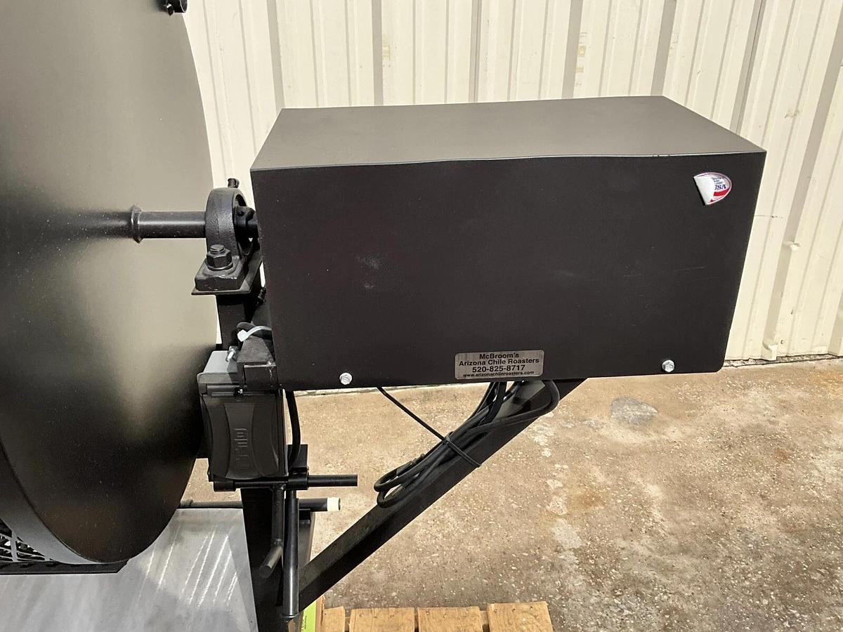Used McBroom's Arizona Chile pepper Roaster Medium 24"x24" barrel Propane Motorized - BRAND NEW CLEARANCE ITEM