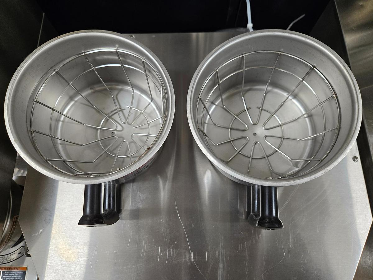 Used Fetco CBS-32Aap Dual Coffee Brewer