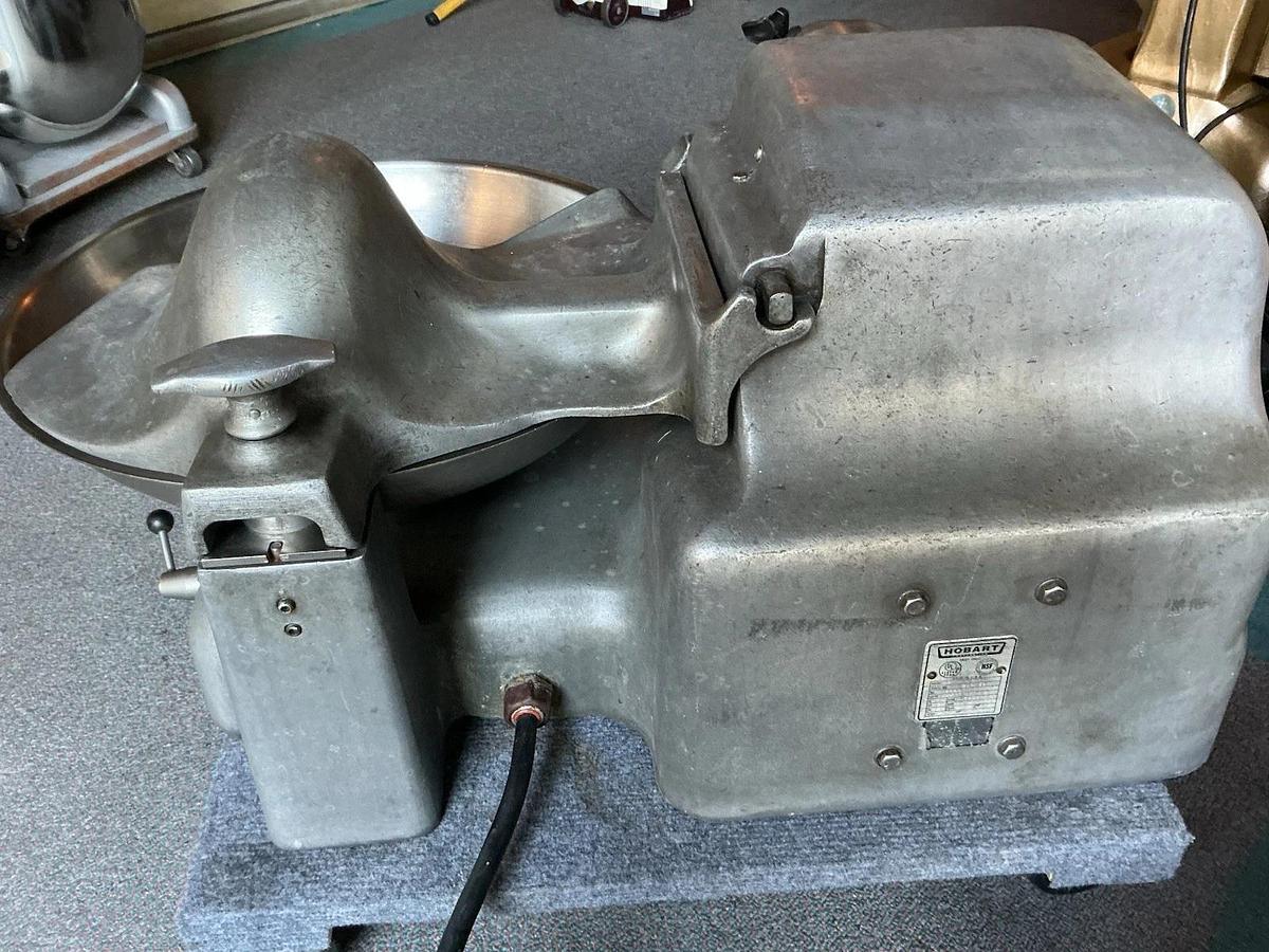 Used Hobart 18 inch Buffalo Chopper Model 84181D Commercial Meat Food Cutter Machine