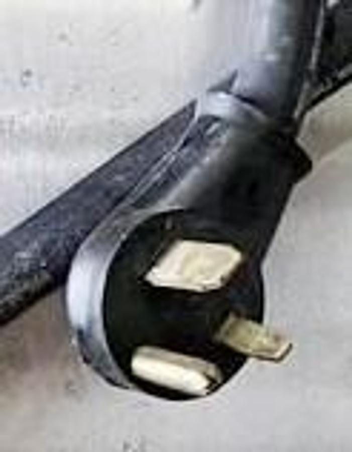 Refurbished Blodgett electric conveyor pizza oven