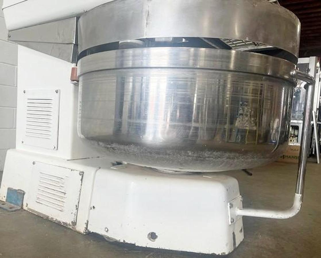 Refurbished 250 Quart Spiral Dough Mixer