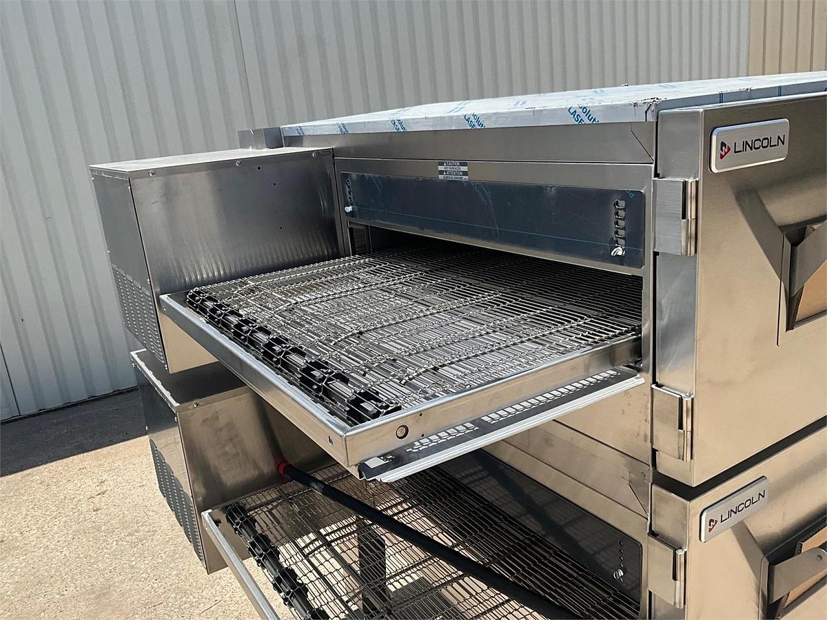 Used 2023 Lincoln gas 1600 double stack conveyor oven - NEVER BEEN USED