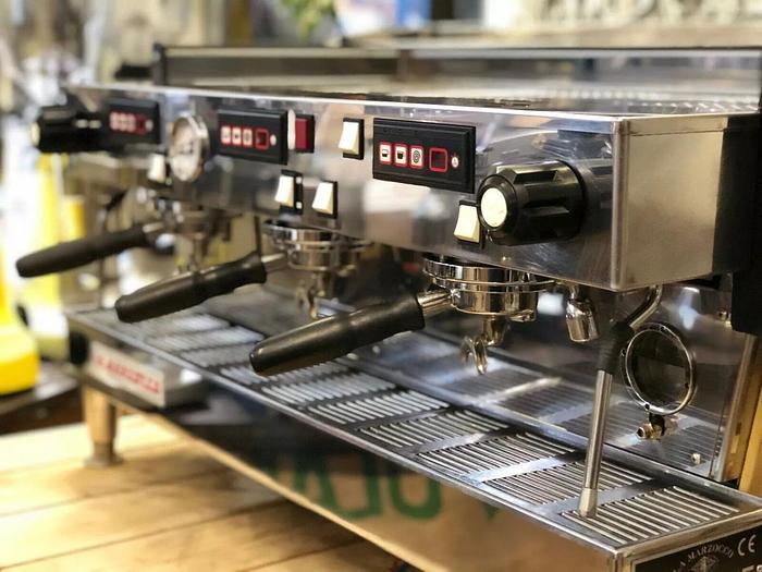 Refurbished LA MARZOCCO LINEA CLASSIC AV 3 GROUP GOLDEN BROWN ESPRESSO COFFEE MACHINE CAFE