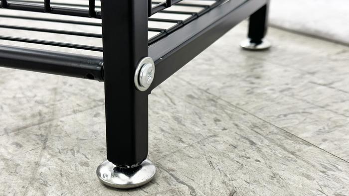 4 Shelfs Angled Mobile Merchandising Rack display - SEE VIDEO