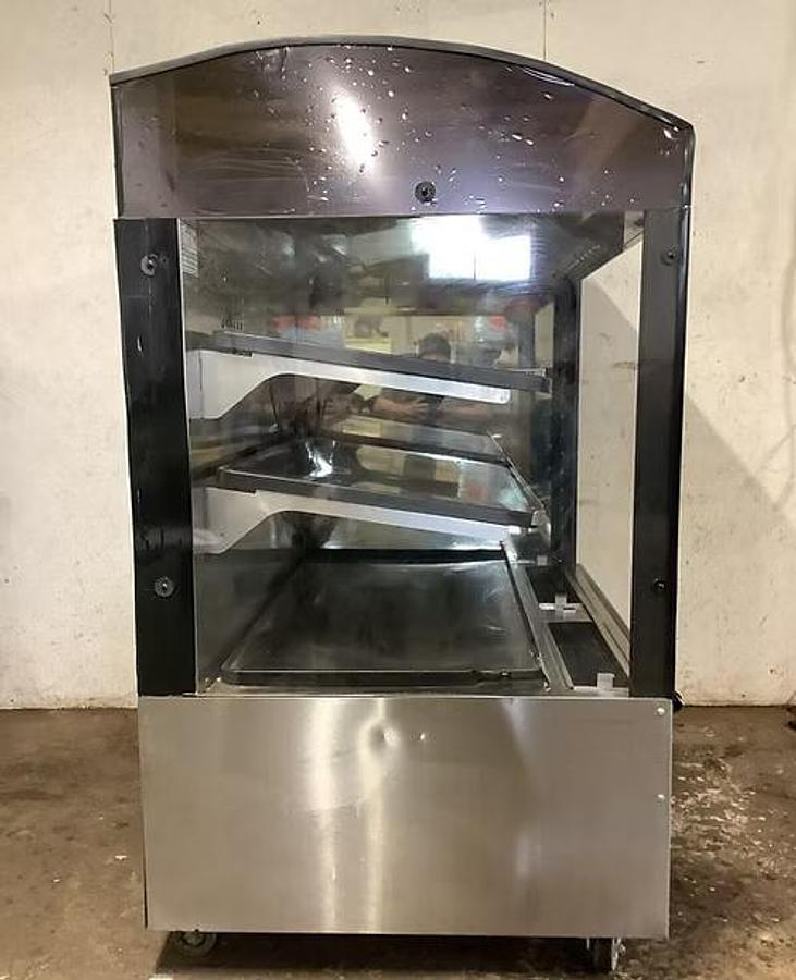 Used Henny Penny Heated Display Merchandiser
