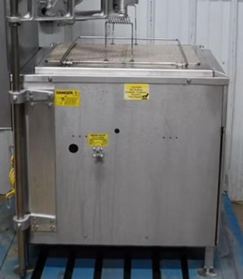 Used Belshaw 718LCG-NG Natural Gas Open Kettle Donut Fryer w B Dropper