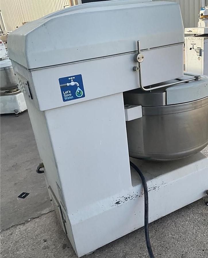 Used Lucks 160qt spiral dough mixer