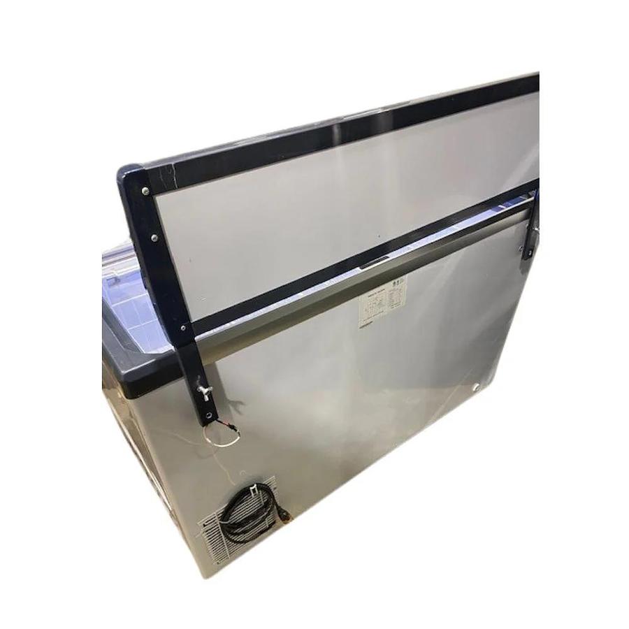 Used Excellence Industries WRE-5BDTMC Novelty Freezer -WARRANTY