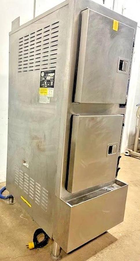 Used CLEVELAND 24CGA10.2" H.D COMMERCIAL STEAMCRAFT 10 PANS NATURAL GAS STEAMER