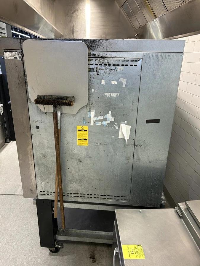 Used PIZZA MASTER 3-DECK ELECTRIC PIZZA OVEN