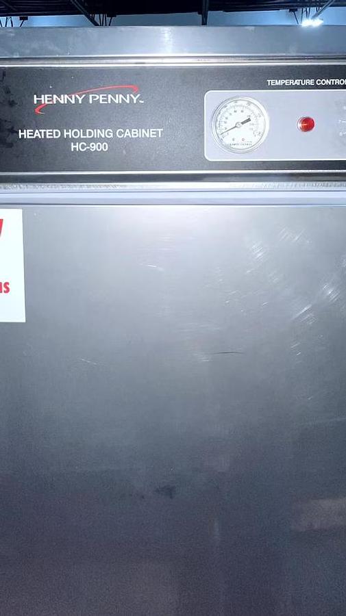 Used Henny Penny HC-900 Heated Holding Cabinet