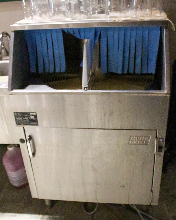 Used MOYER DIEBEL CAROUSEL GLASS WASHER