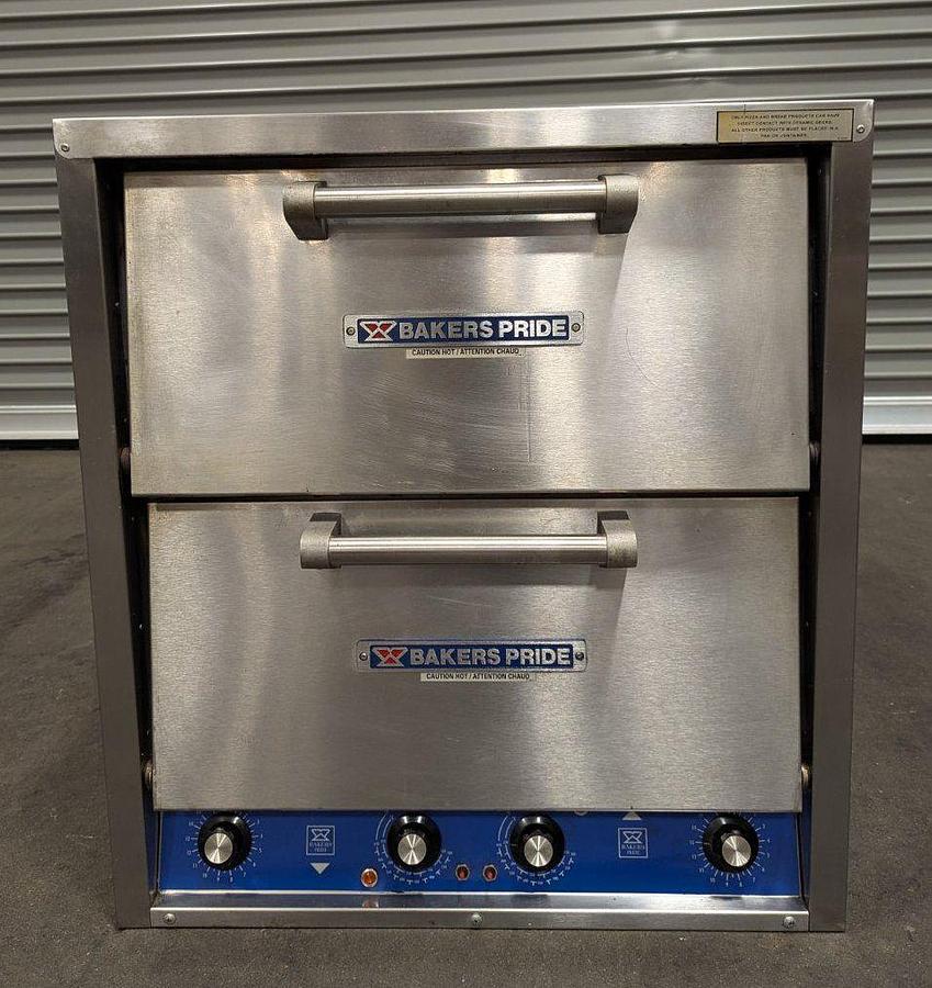 Used Bakers Pride P44-BL Brick Lined Countertop Electric Pizza Oven - PERFECT FOR PIZZA 