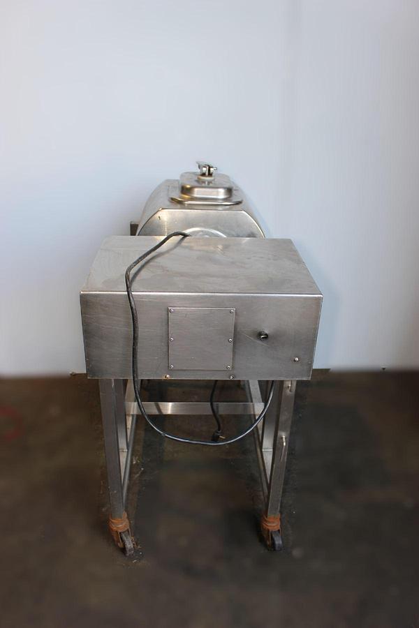 Used AyrKing Vacuum Tumbler Breader / Marinator 40.6 L - 120V (Tested - Turns on/Working) -SEE VIDEO