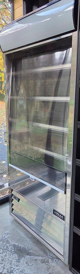 Used NELLA Grab and Go Display Refrigerator - brand new - cancelled order