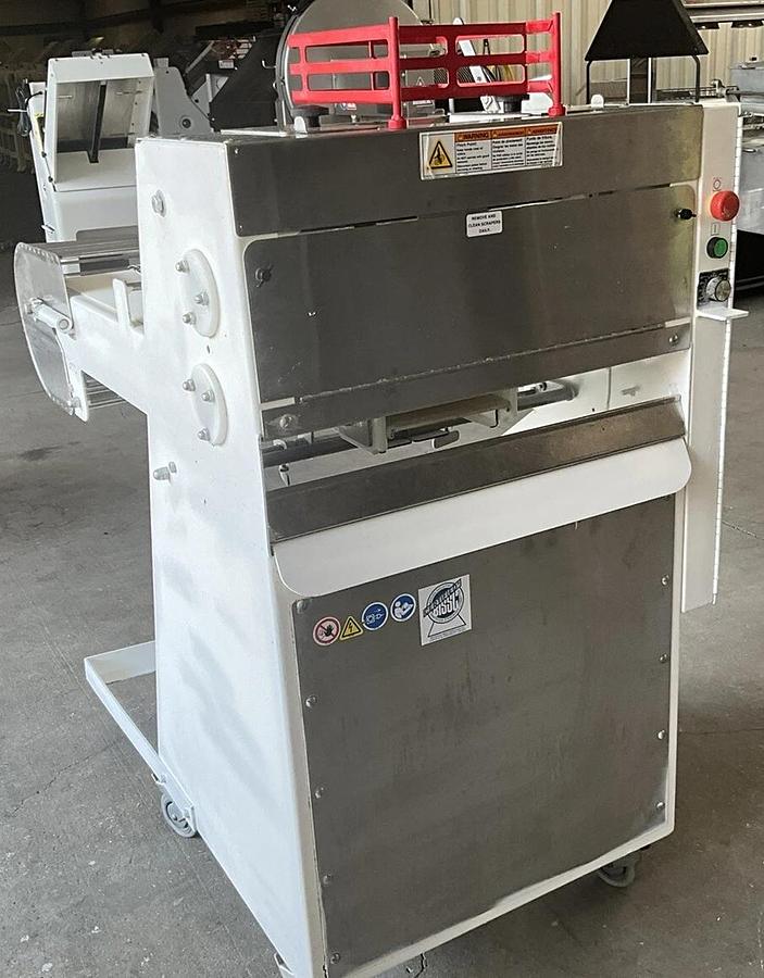 Used 2018 Bloemhof 860L Dough Sheeter Moulder French bread bakery Bolillo Petit Pain