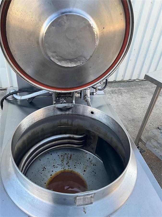 Used  BKI gas pressure fryers - 8 available
