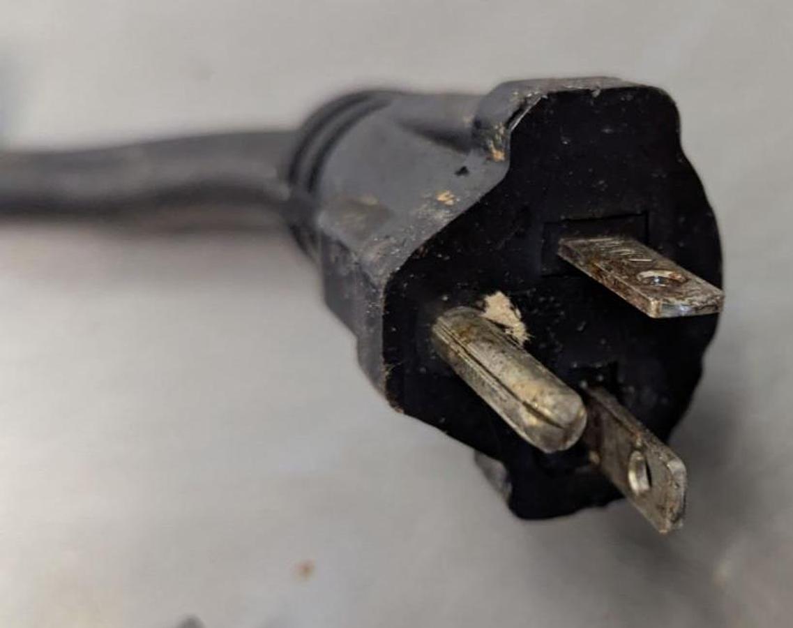 Used Waring WPG250TC Grooved Top & Bottom Panini Sandwich Grill