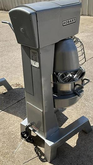 Refurbished Hobart 30qt Dough mixer D300T bowl guard
