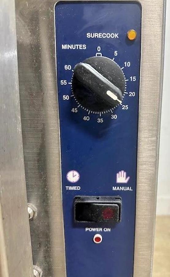 Used CLEVELAND 24CGA10.2" H.D COMMERCIAL STEAMCRAFT 10 PANS NATURAL GAS STEAMER