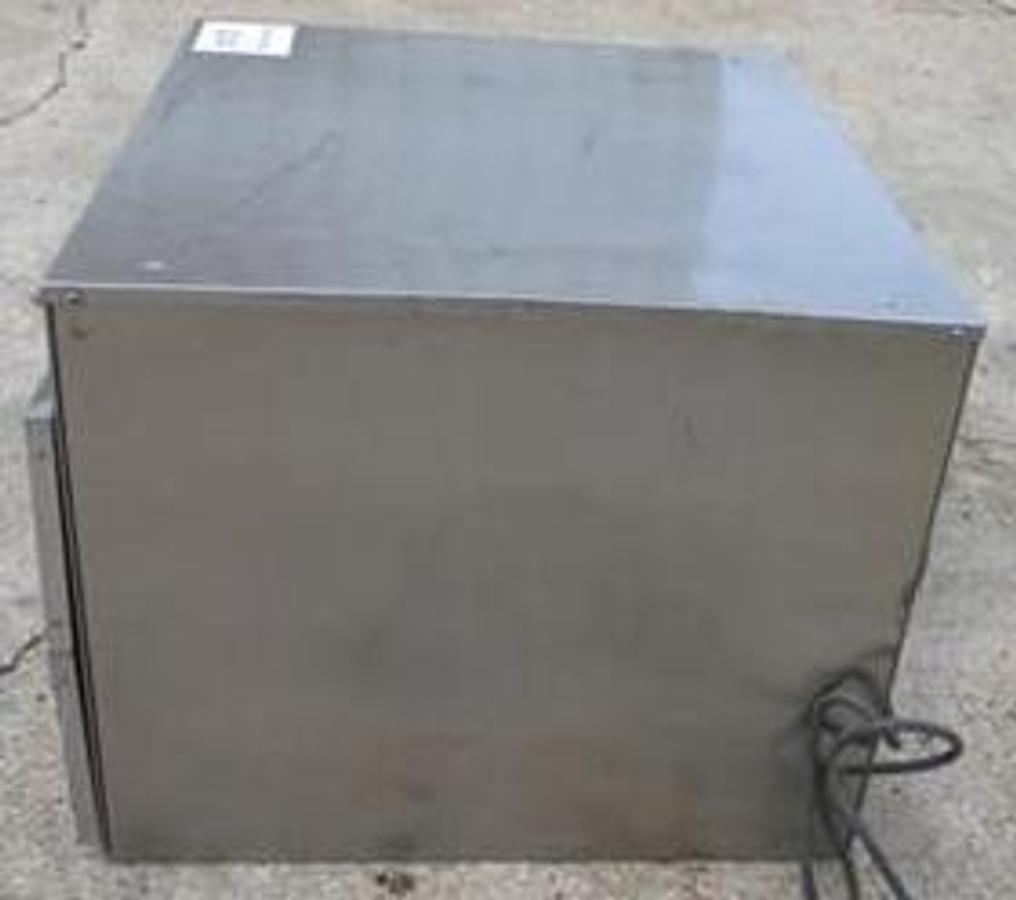 Used Alto Shaam 2 drawer warmer