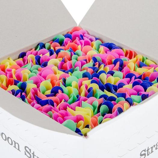 8" Boldly-Colored Spoon Straws - 10,000 / Case