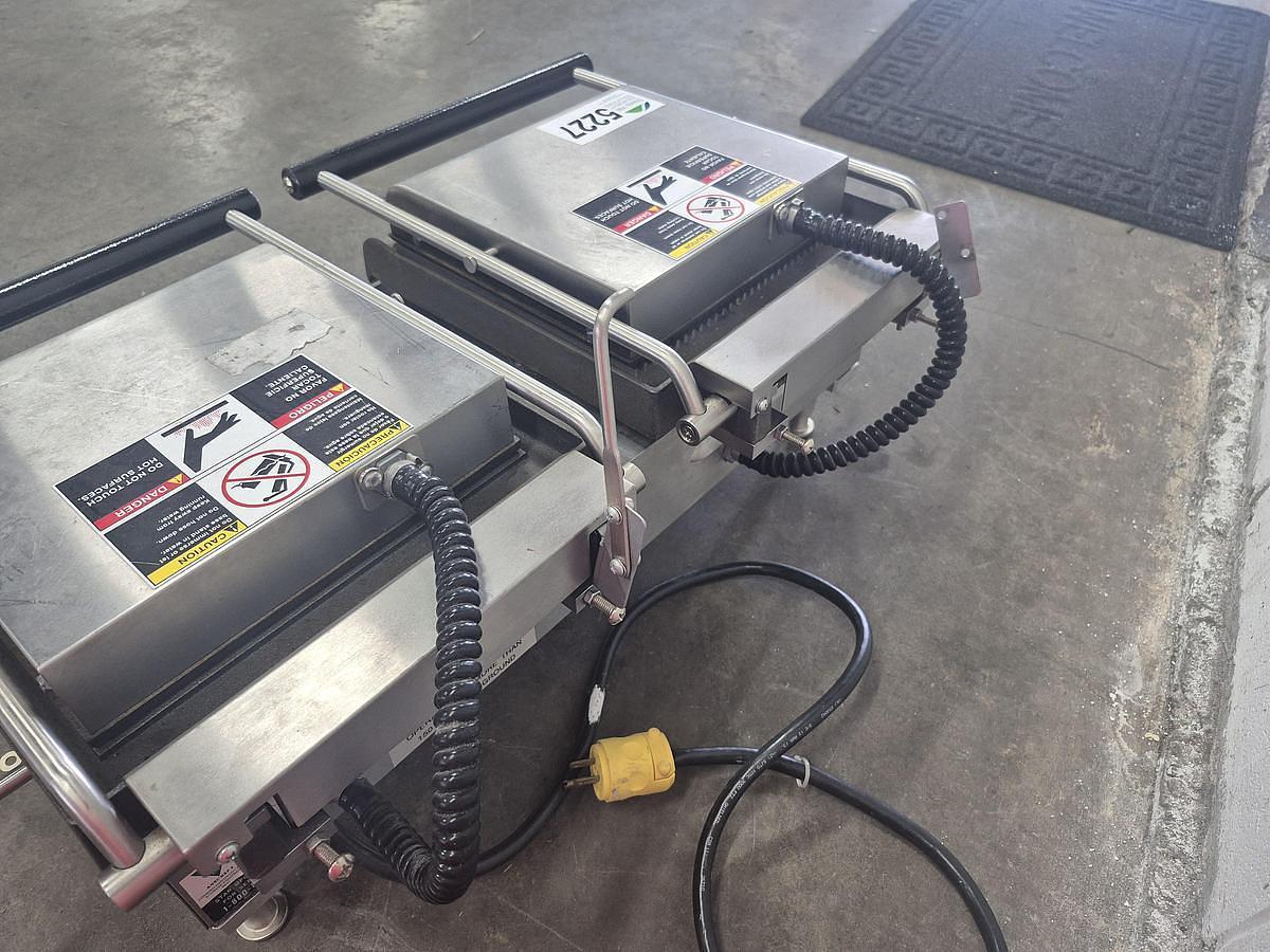Used Star panini grill -