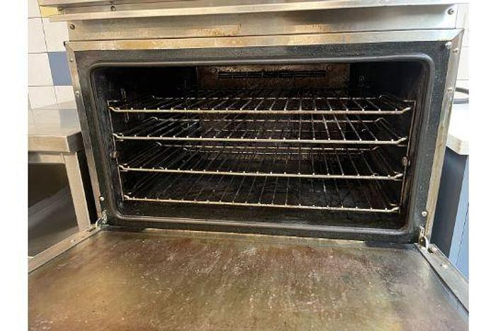 Refurbished Moffat TurboFan Model: E28D4 - 2 available