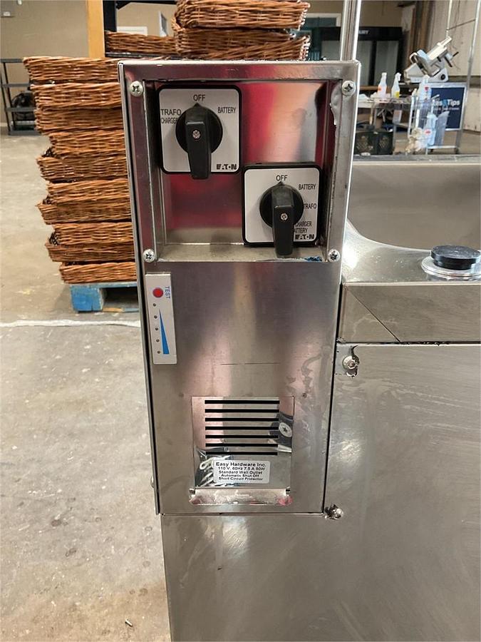 Used Hot and cold water -portable hand sink