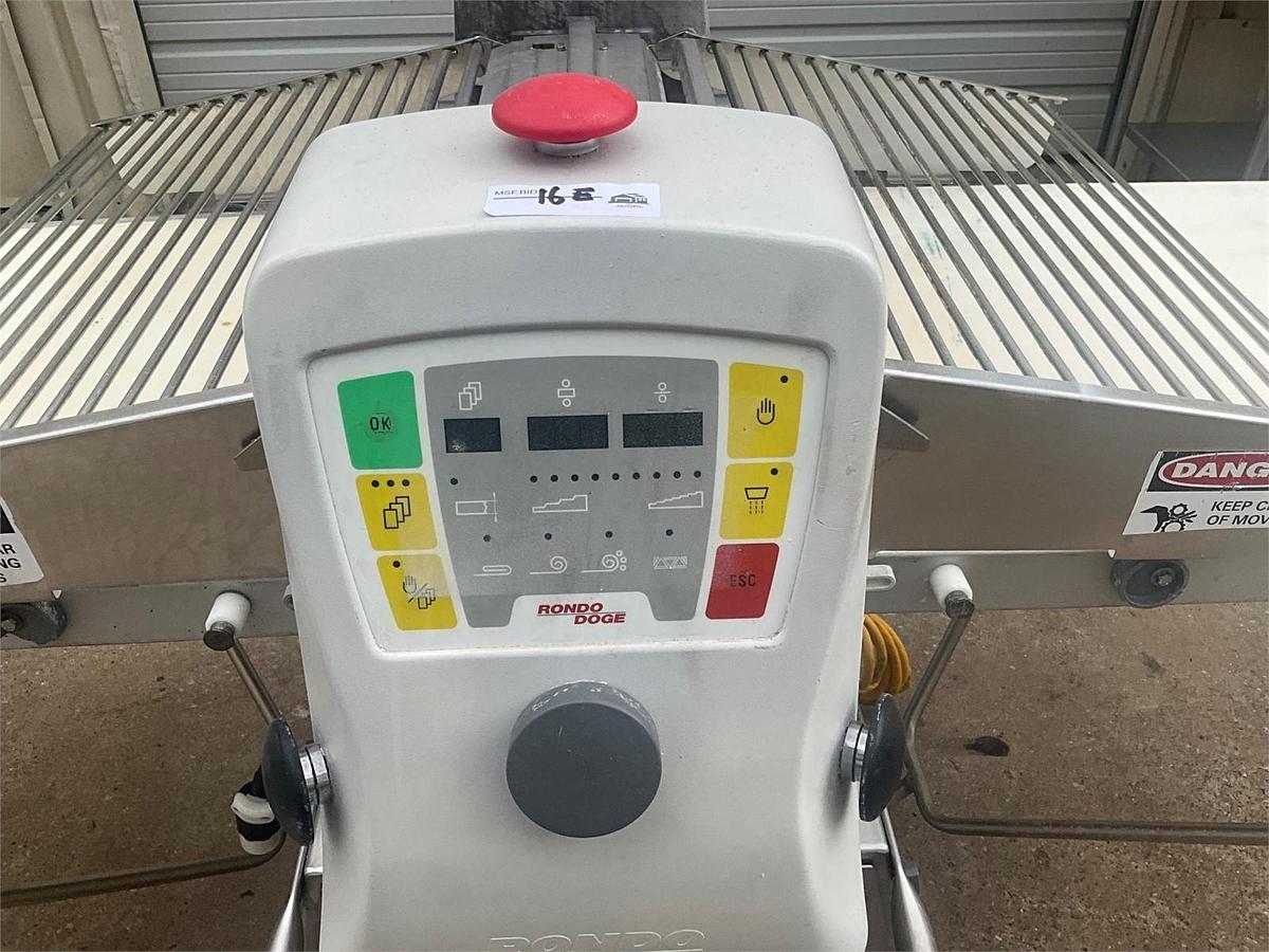 Used Rondo butterfly sheeter