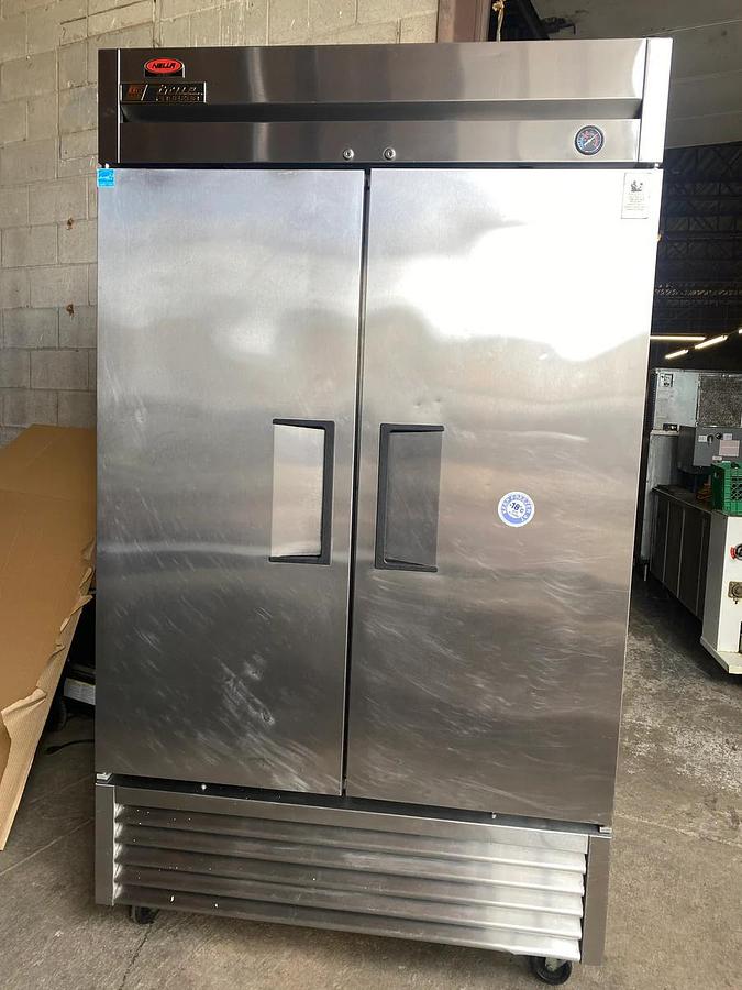 Used True T-43F 47” Double Solid Door Stainless Steel Freez