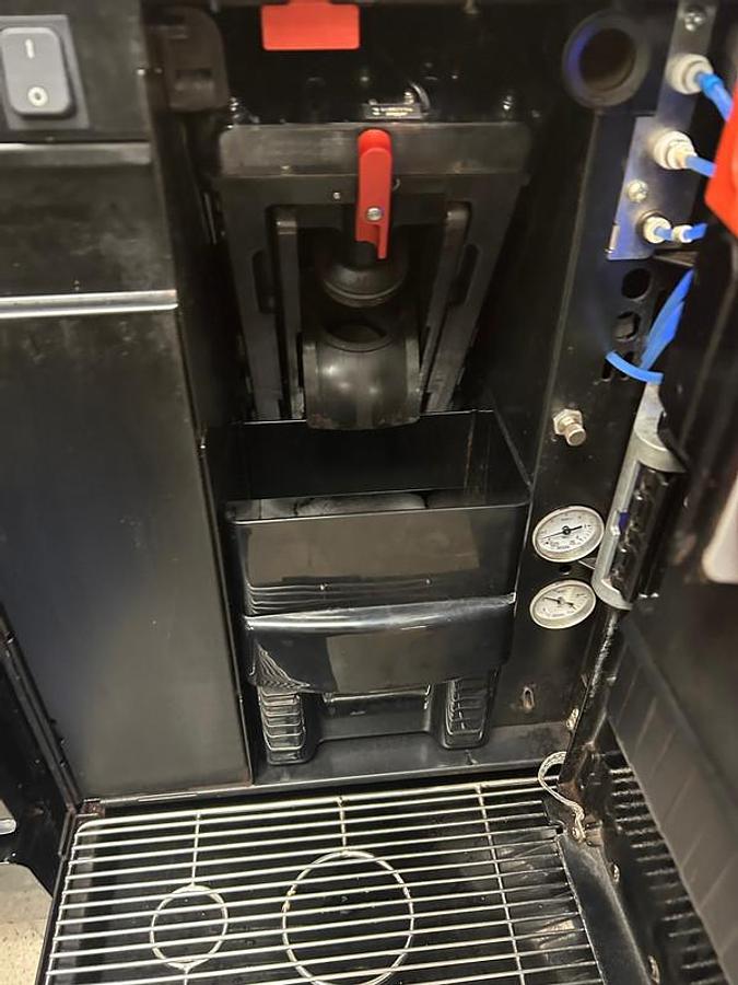 Used Franke A600 Espresso Machine w/ Swipe Card Reader
