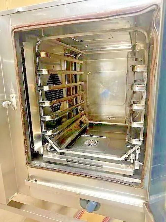 Used HENNY PENNY LCS-61" COMBI-STEAMER LCS CLIMAPLUS ELECTRIC COOK SYSTEM W/STAND