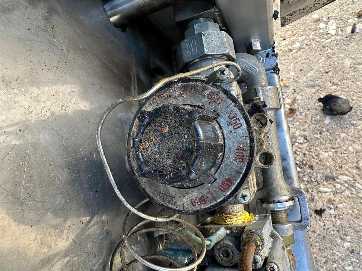 Used Be&sco Beta Max tortilla press and oven