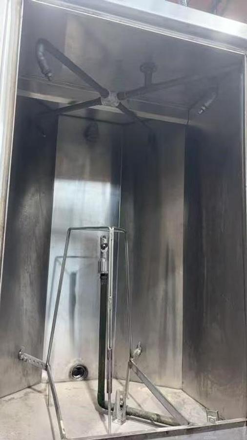 Used CRD Alvey 1024 Industrial Garbage Can Washer - like new condition