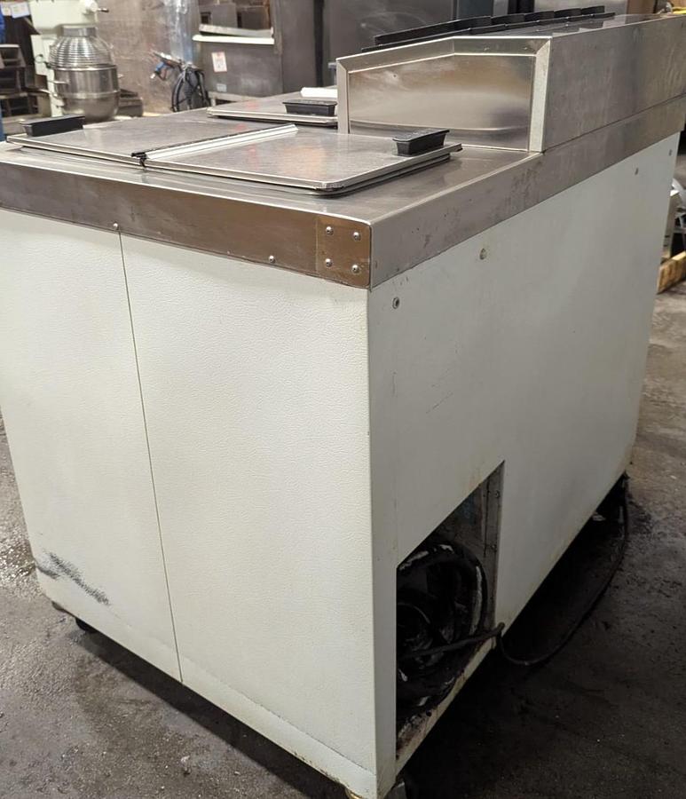 Used Norlake ZF124WVS/0 Ice Cream Dipping Cabinet