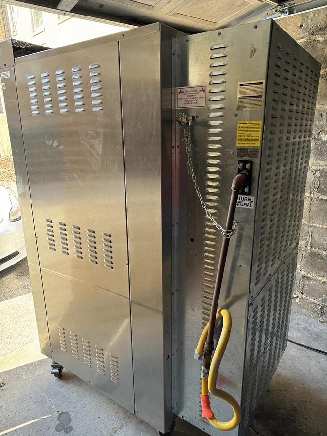 Used Doyon JAOP8G natural gas oven and electric proofer below