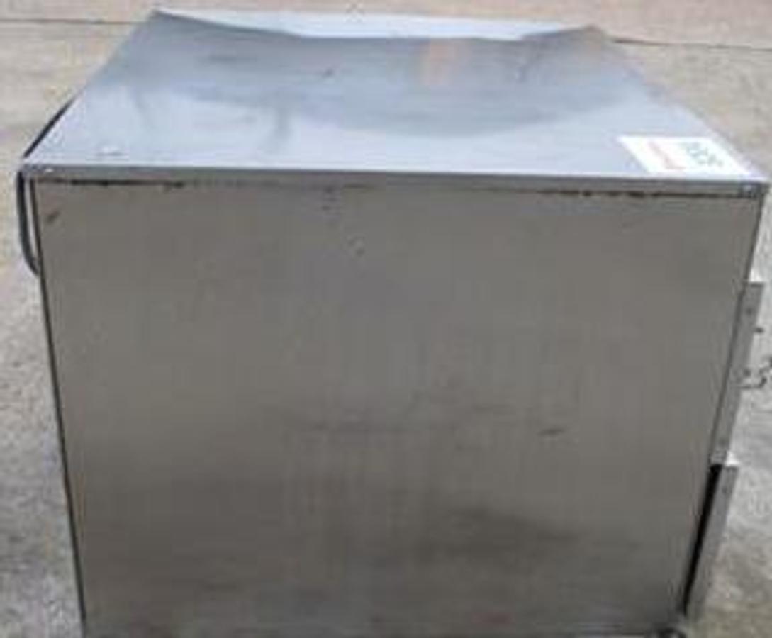 Used Alto Shaam 2 drawer warmer