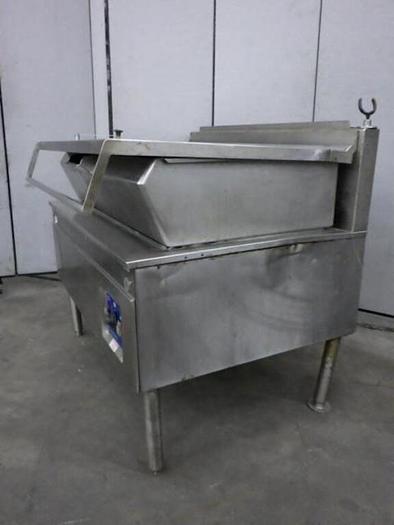 Refurbished CLEVELAND S/S GAS TILTING SKILLET SGL-40R