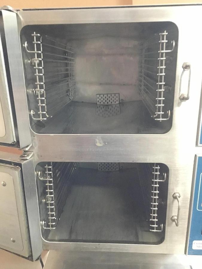Used Cleveland Range 24CGM200 Commercial Gas Convection Steamer 2 Compartment