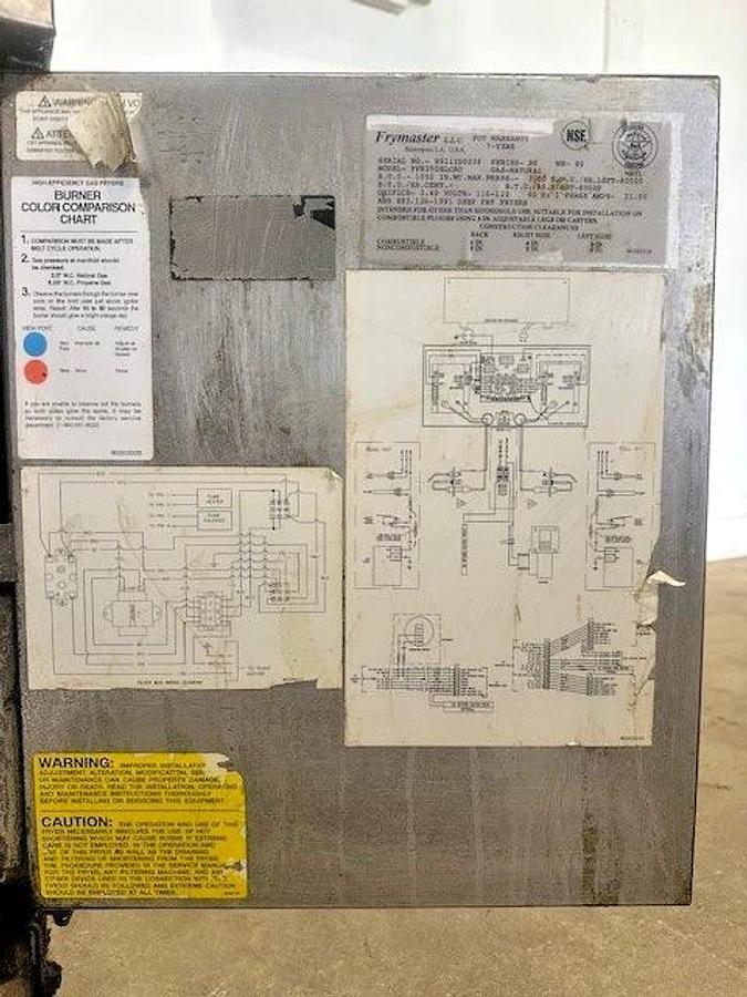 Used FRYMASTER FPH250BLCSD COMMERCIAL N GAS DUAL FRYER W/ DIGITAL READOUT(ON CASTERS)
