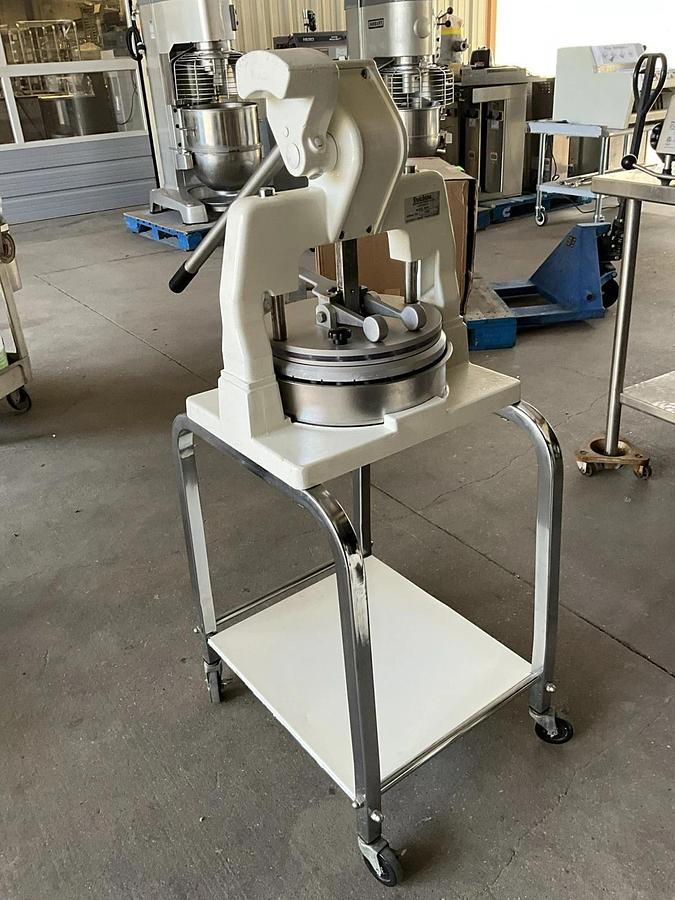 Used Dutchess 36-part Dough Divider BMIH-36 Manual dough divider Bakery Tortilla D