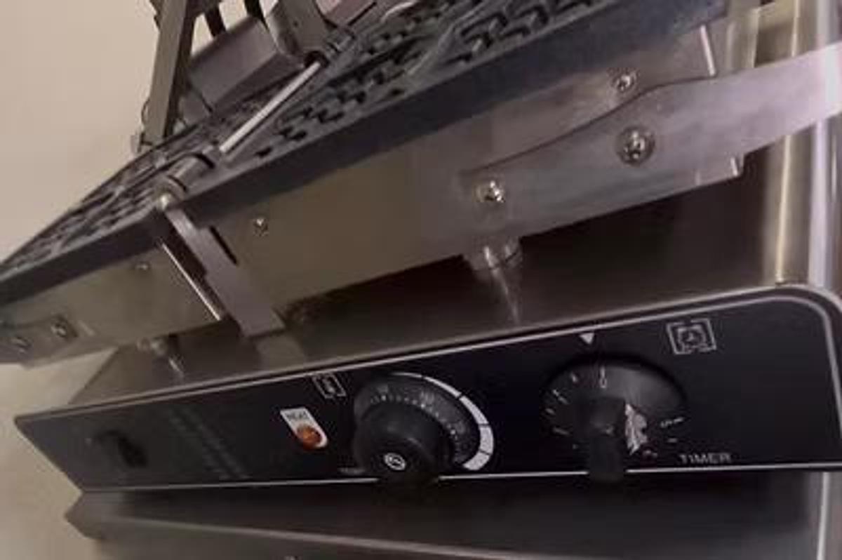 Used Commercial S.S Waffle Baker