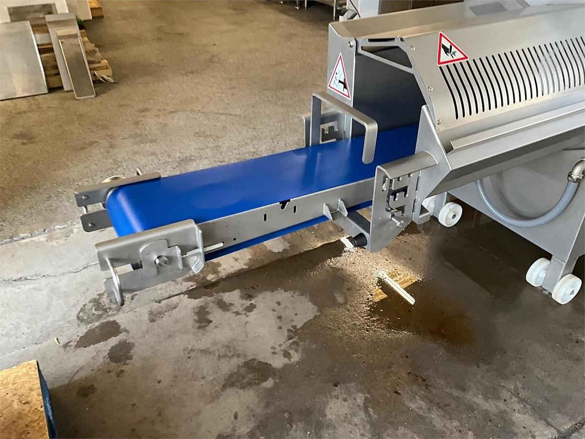 Used Puma 700EB meat cutter portioner 2019 Model