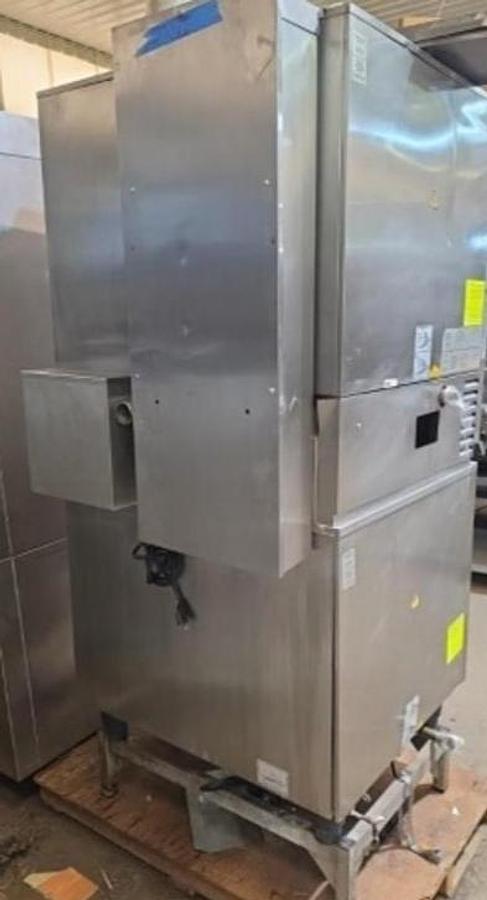 Used Rationale nat gas stacked self-cooking